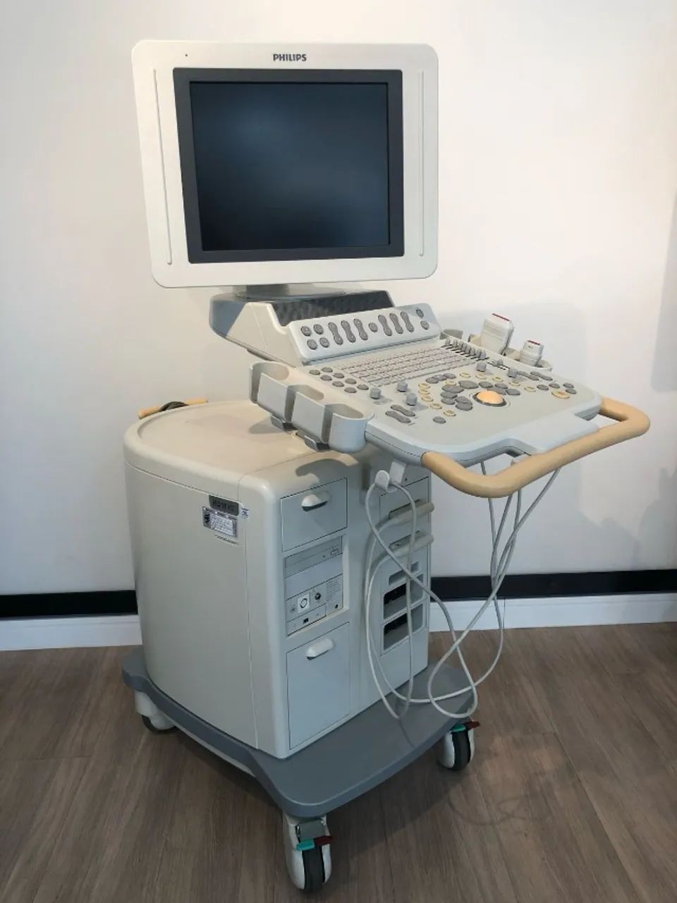 Aparelho de ultrassom Philips HD 11 XE