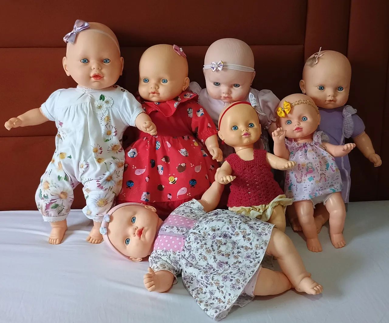 Lote de bebês e bonecas da estrela 