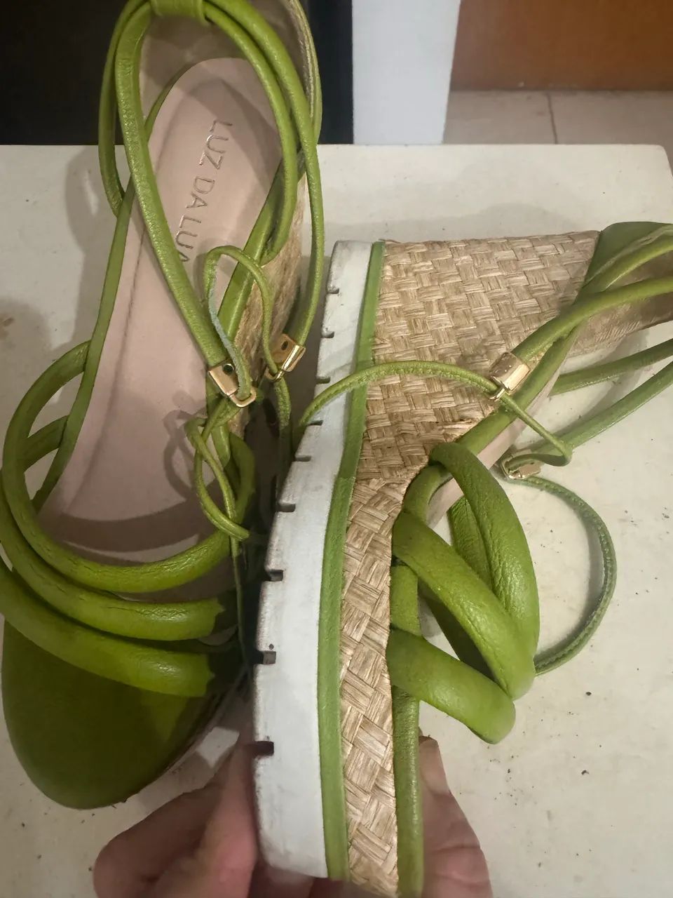 Sapatos variados de marca tamanho 35 - Foto 5