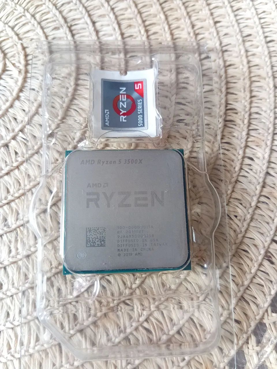Processador Ryzen 5 3500X Com Caixa