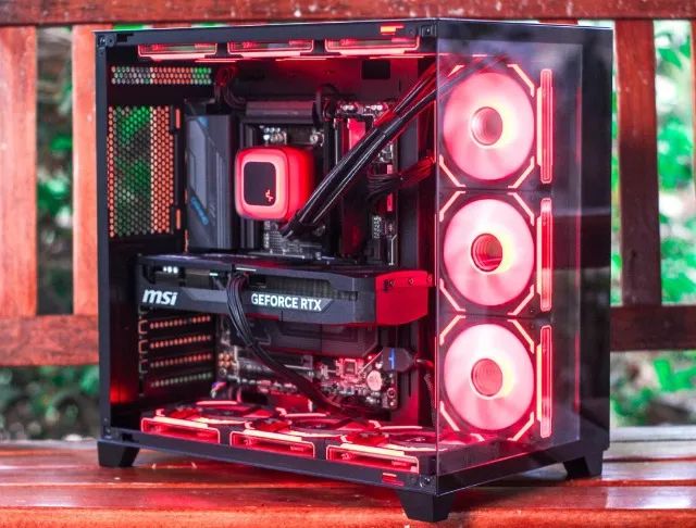 7800X3D - 32GB - RTX 5070Ti - Foto 3