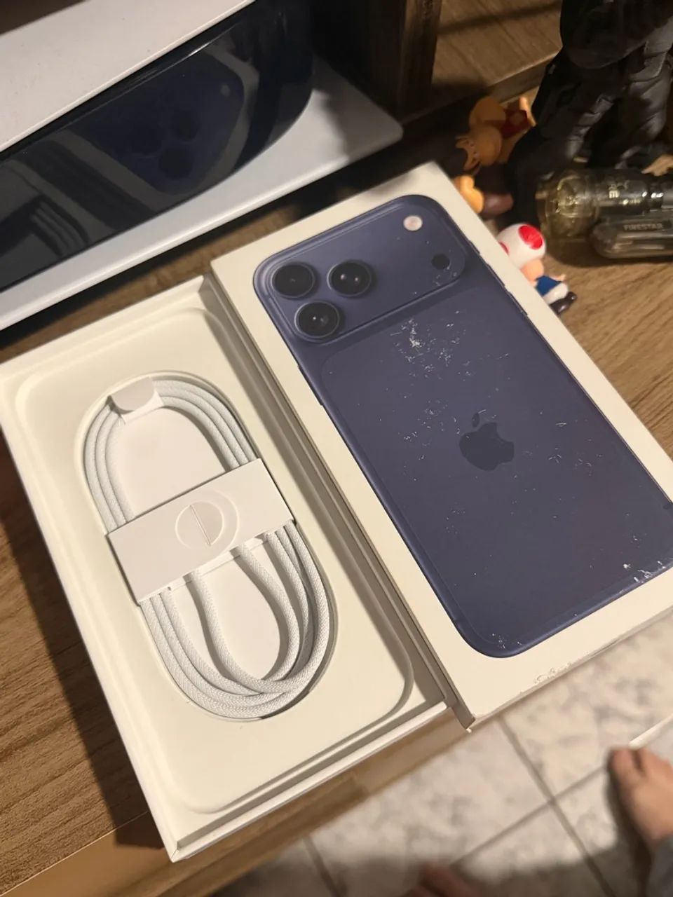 Iphone 17 Pro Max 256 Com detalhe na tela - Foto 5