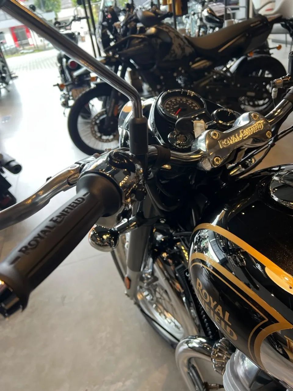 Classic 650 Chrome - Foto 5