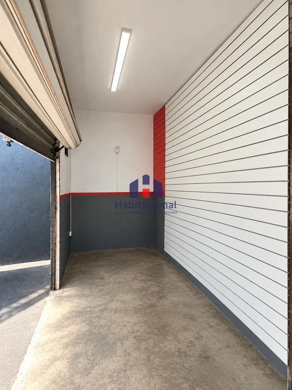BARRACÃO À VENDA  EXCELENTE PONTO COMERCIAL - Foto 3