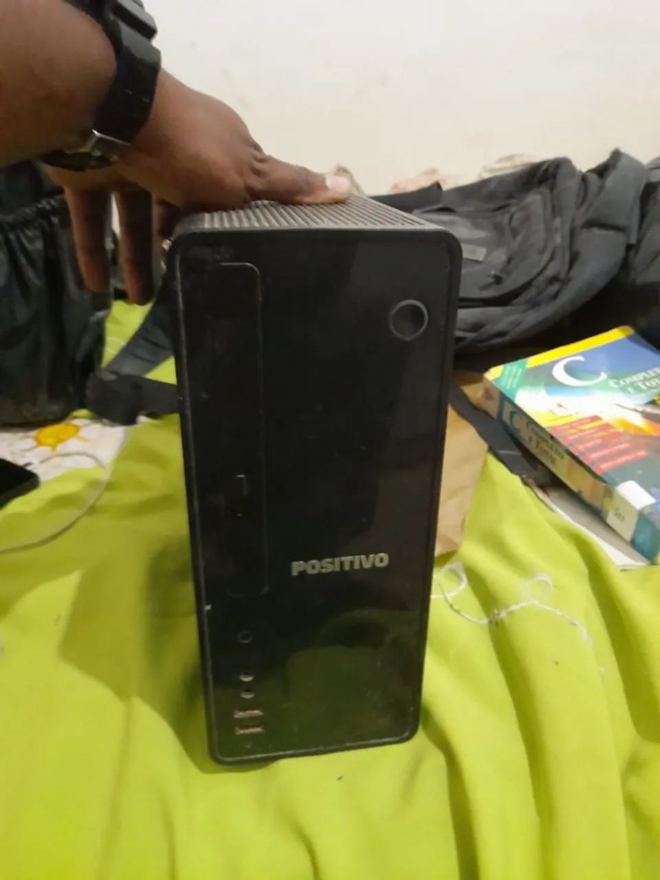 Notebooks para retirada de peças, computador funcionando normalmente,porem sem hd .
