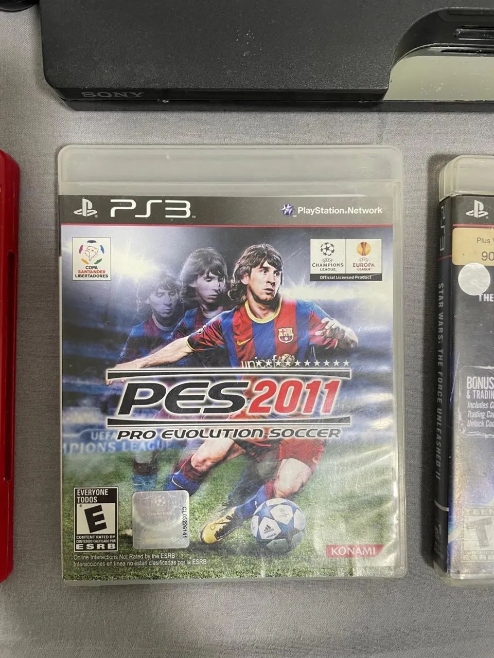 PlayStation 3 slim ( COM DEFEITO) + 2 controles + jogos - Foto 5