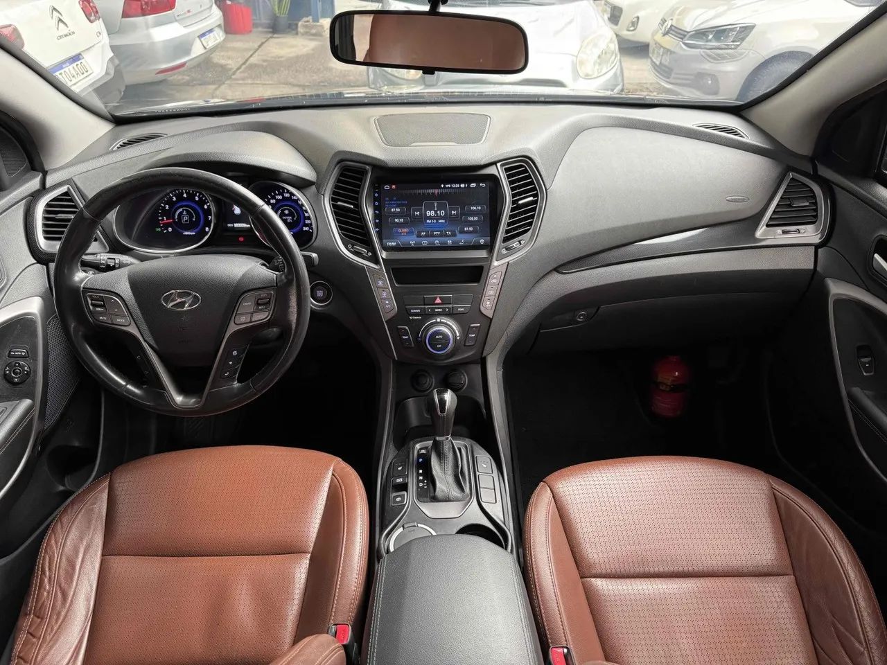 Hyundai Grand Santa Fe 3.3 V6 4X4 Tiptronic 2015 - Foto 5