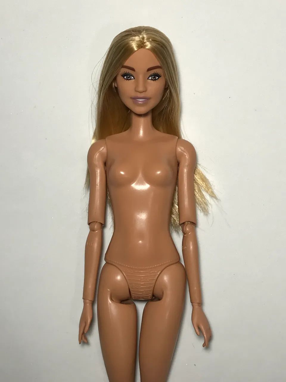 Boneca Barbie articulada  - Foto 3