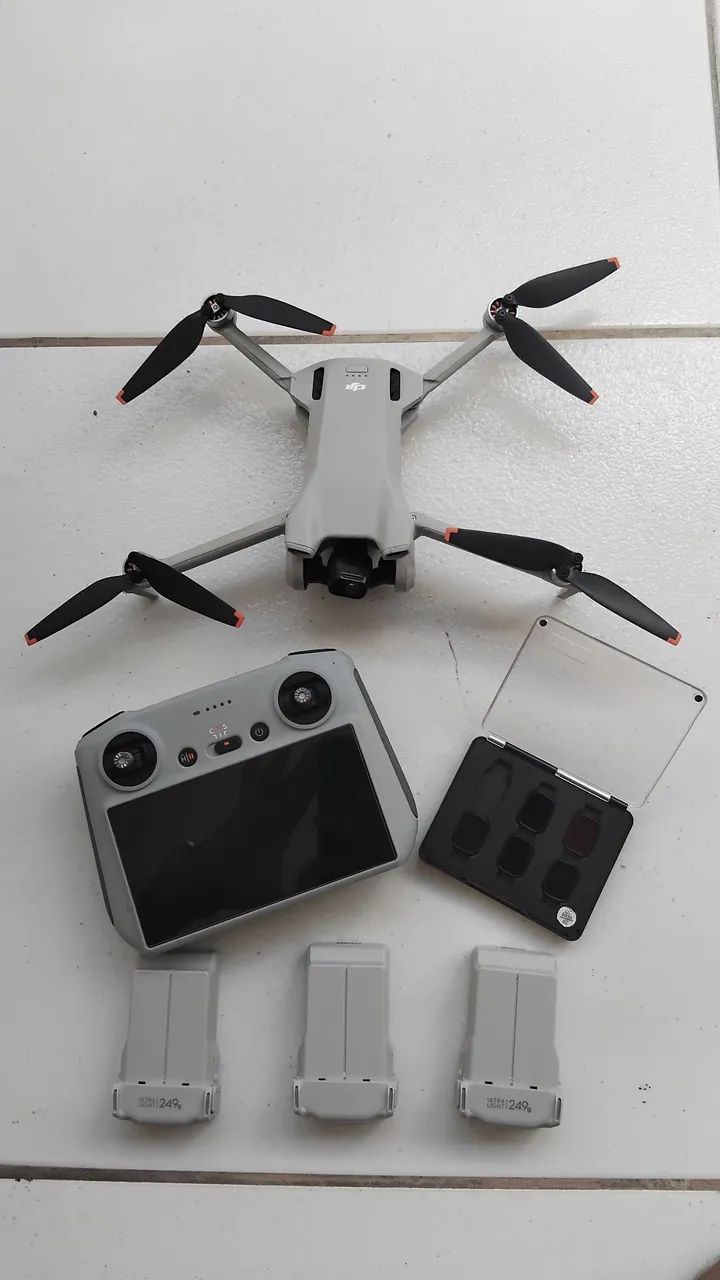DJI mini 3 combo fly more com tela bateria plus - Foto 2