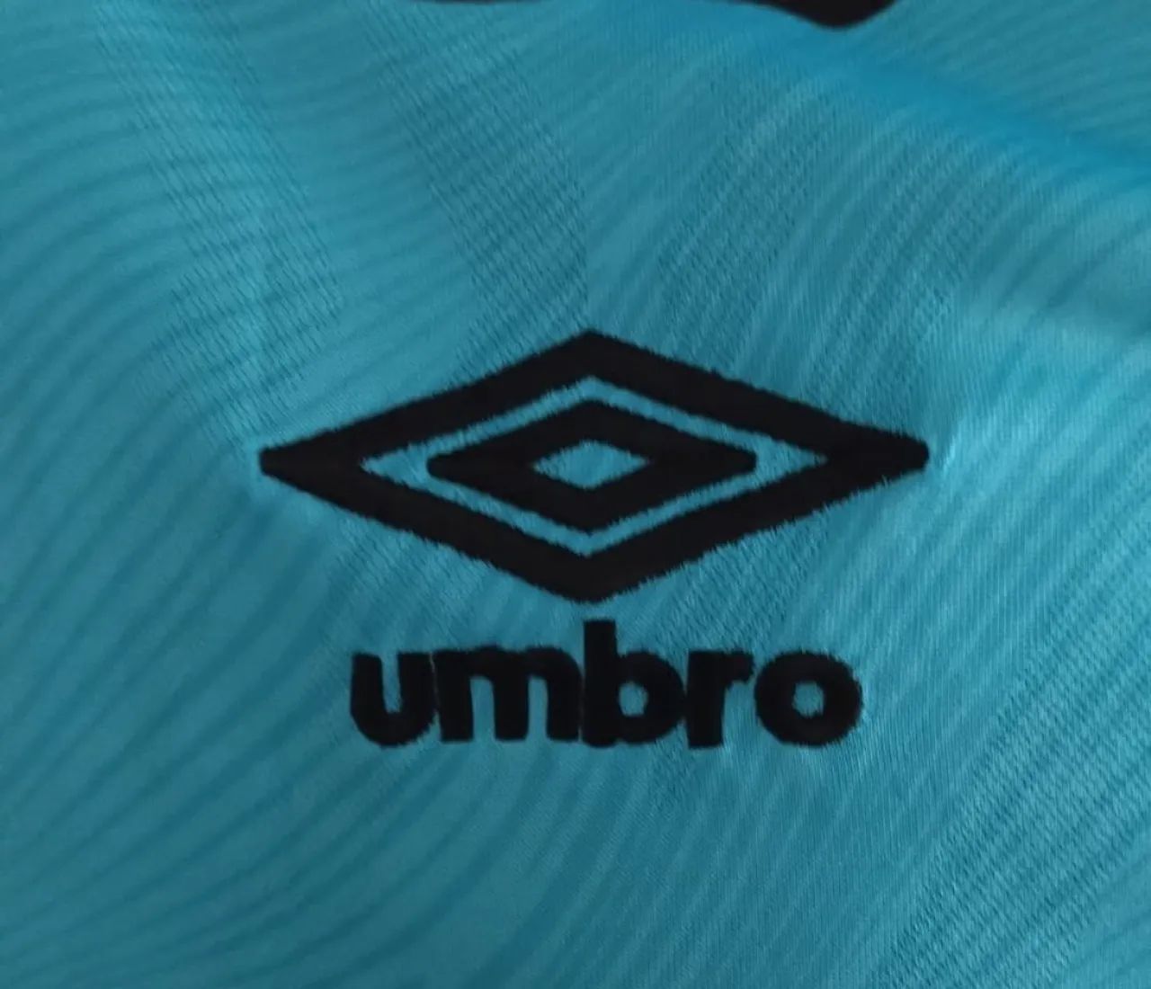 Camisa do Santos com os patrocínios personalizada nome e número  - Foto 4