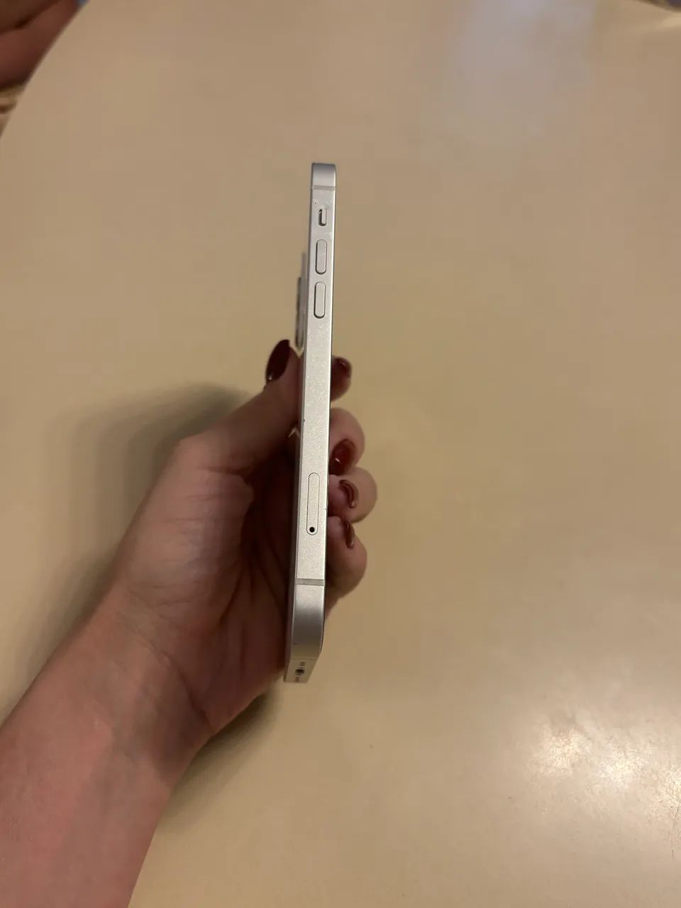 iPhone12 シルバー 本体 IPHONE 12 128gb - Celulares e Smartphones - Serraria, Maceió