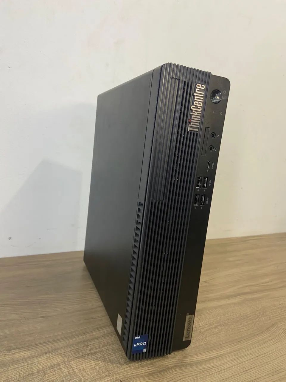 Computador Desktop Lenovo ThinkCentre (Formato Compacto SFF) - Foto 2
