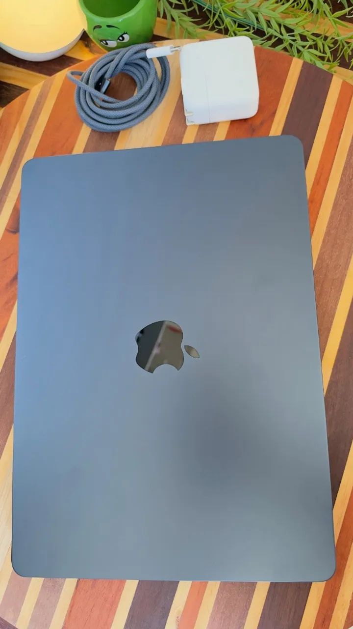MacBook Air M3 13