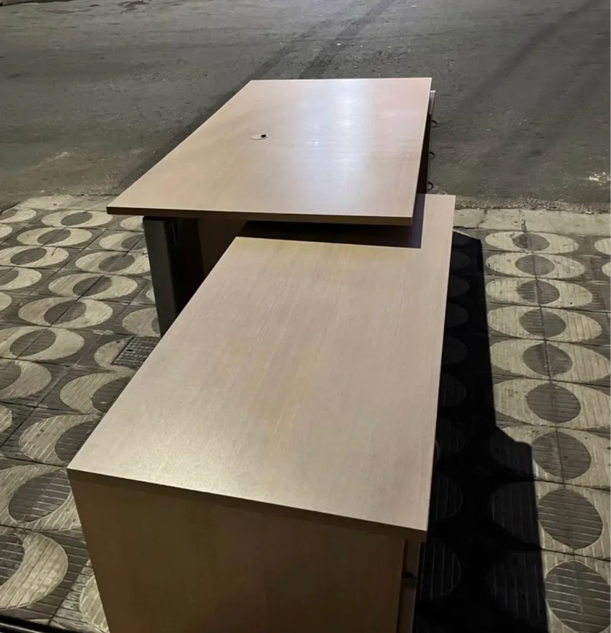 Mesa Executiva Escritório Completa + Gaveteiro e Armário  - Foto 2