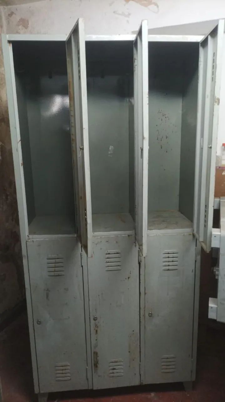 Armário de aço 6 portas. - Foto 3