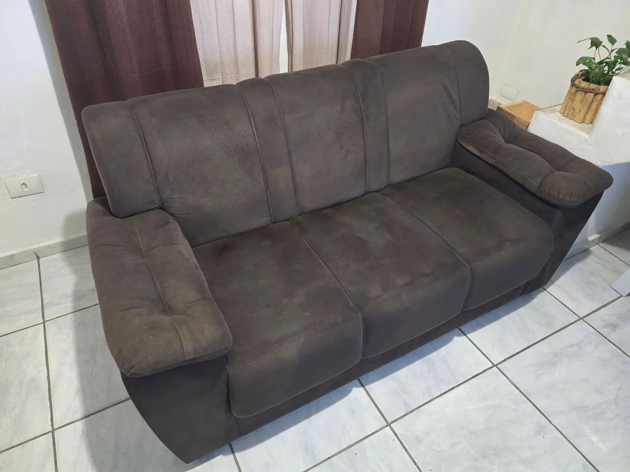 Sofá 3 lugares - Foto 3