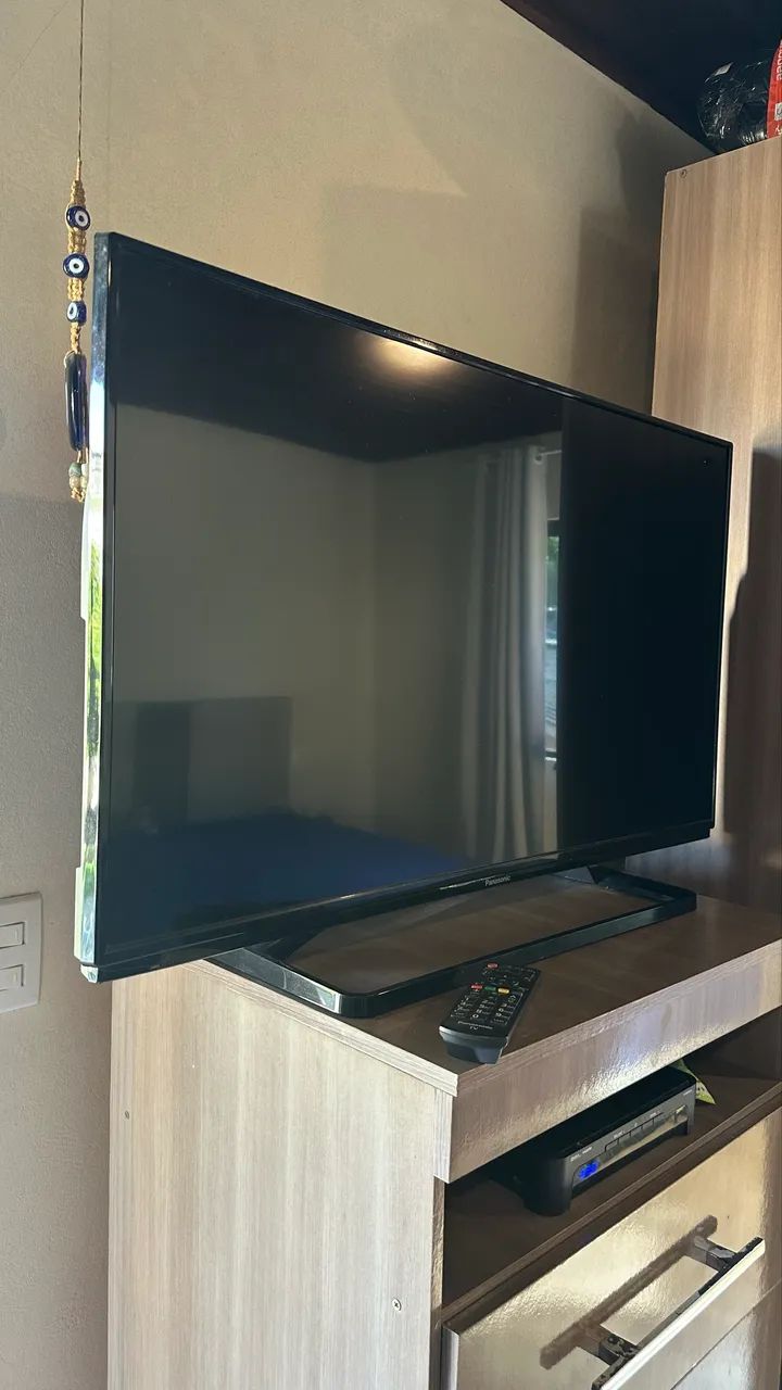 TV PANASONIC - 40 POLEGADAS 