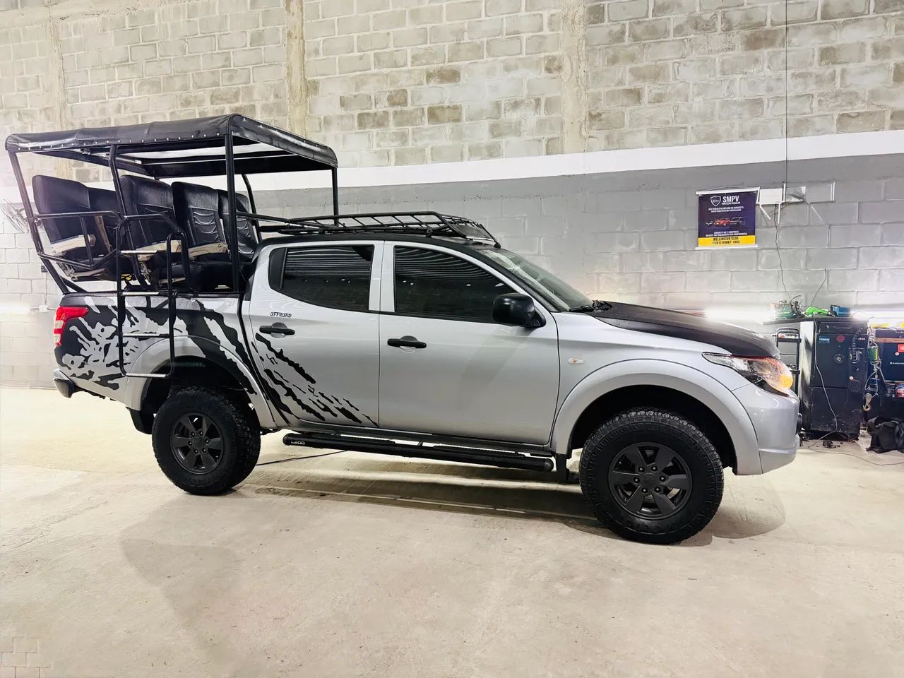 Mitsubishi L200 2023