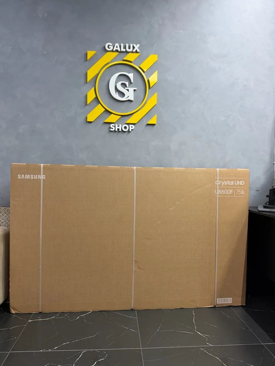 Vendo Tv Samsung 75 polegadas nova lacrada 