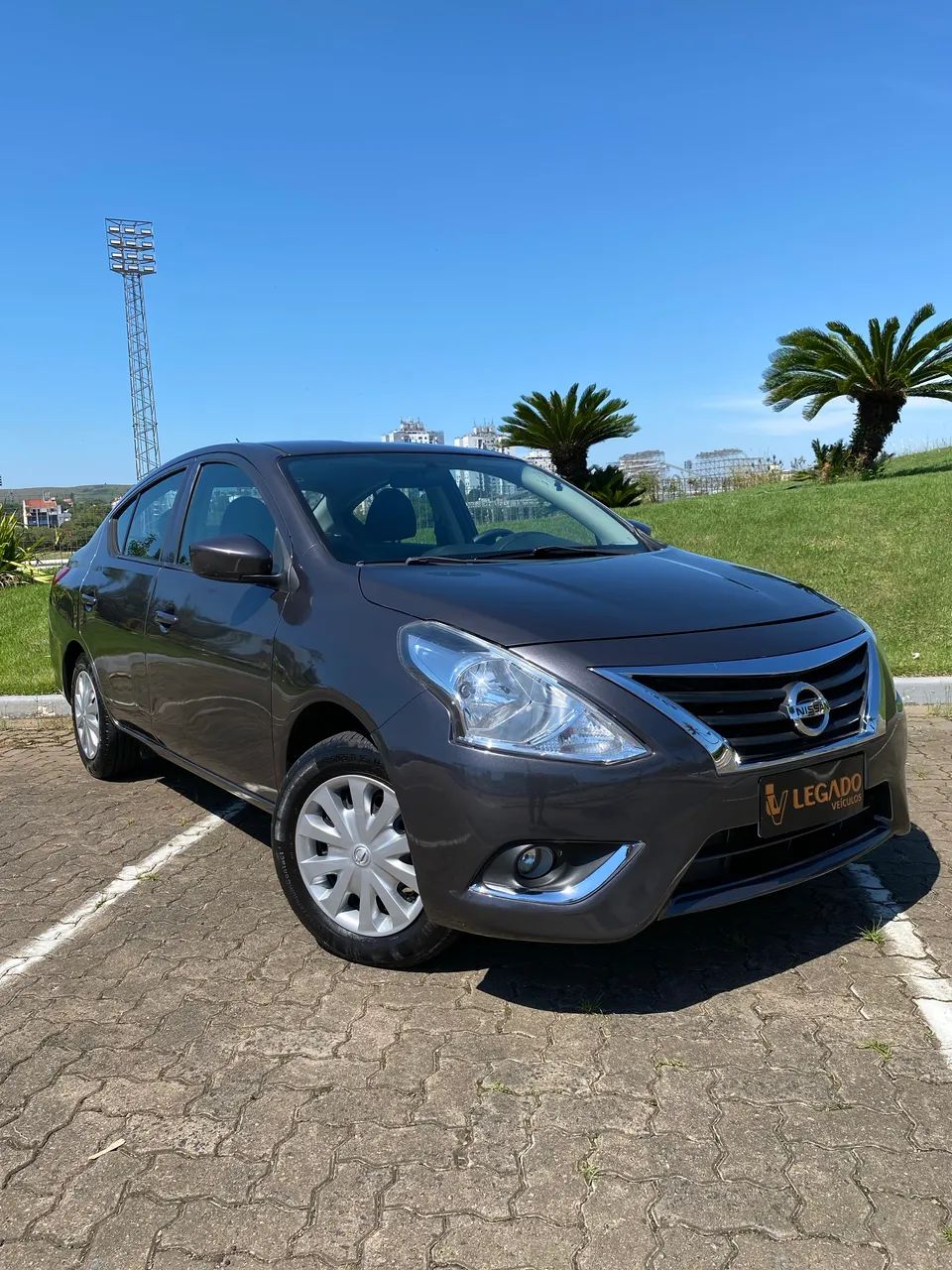 Nissan Versa 2016