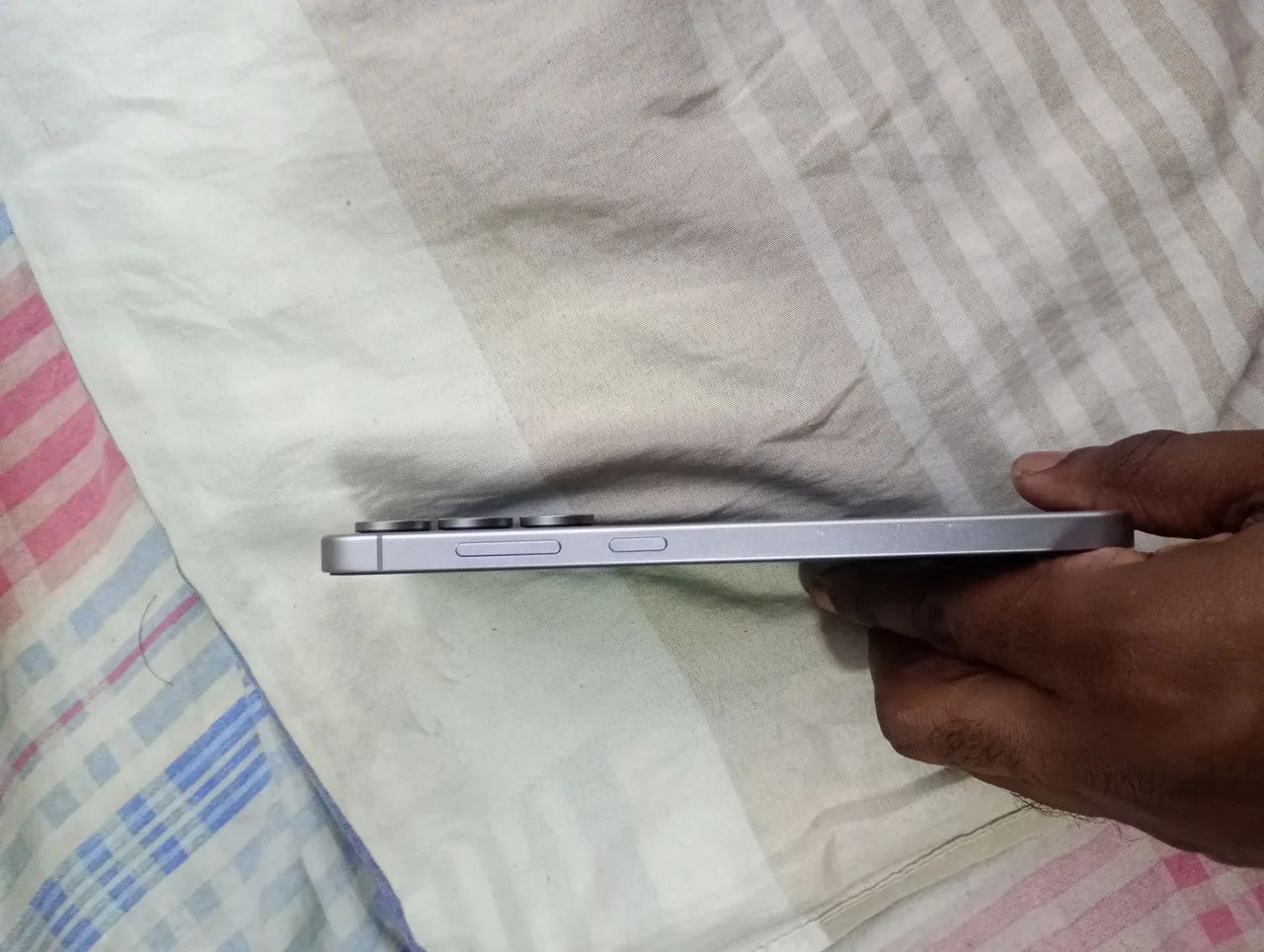 Vendo celular samsung s25 Fe - Foto 2