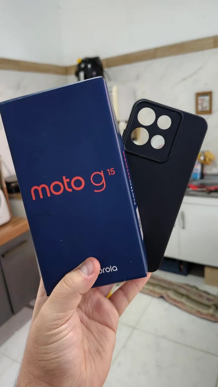 MOTOROLA G15 256GB SEMINOVO 