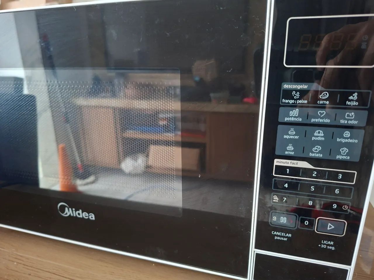 Micro-ondas Midea 20L - Foto 2