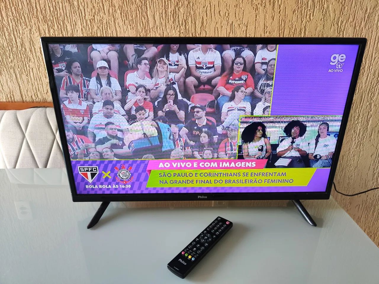 Tv 32 polegadas LED Philco sem detalhes não é smart  - Foto 2