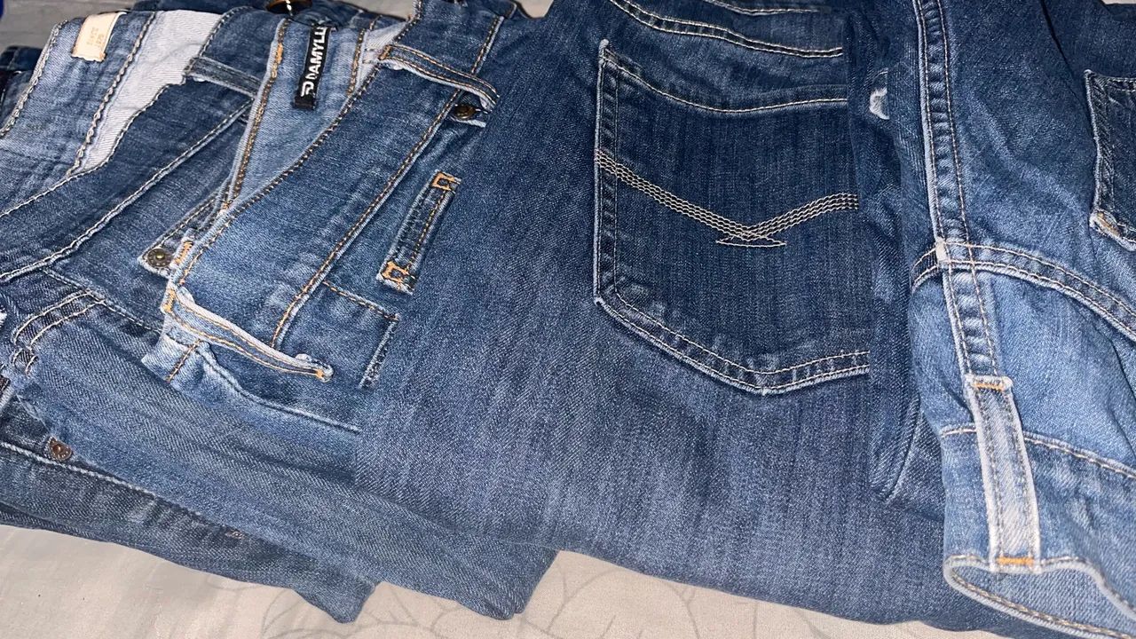 Vendo Conjunto das Calça Masculina Marca DAMYLLER e DMYLR JNS - Foto 4