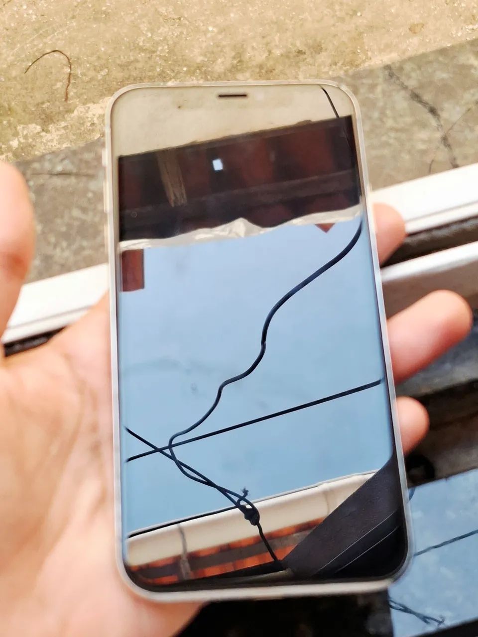 Iphone X COM DEFEITO  - Foto 4