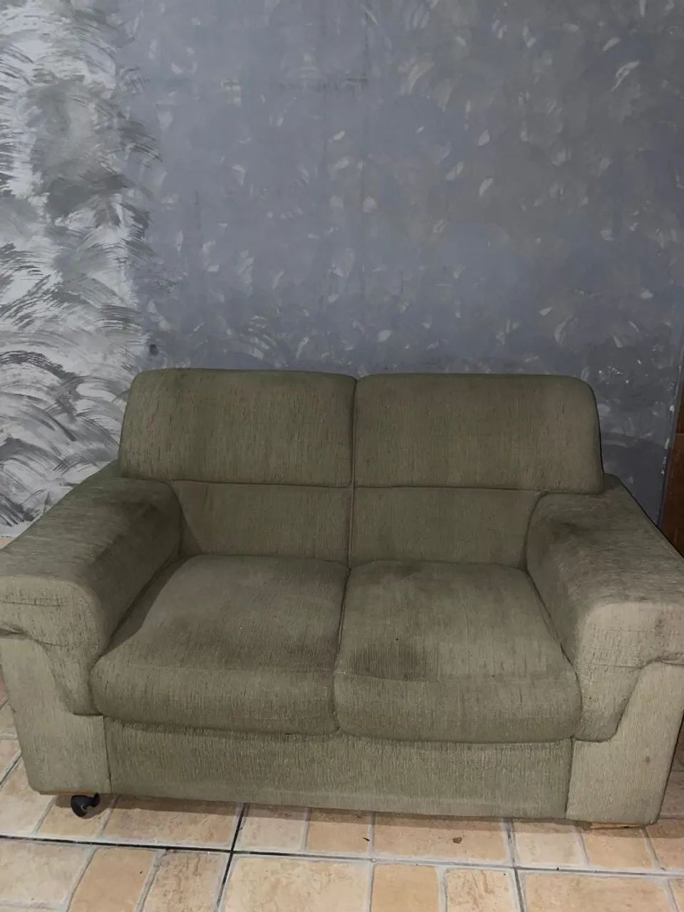 sofá 2 lugares