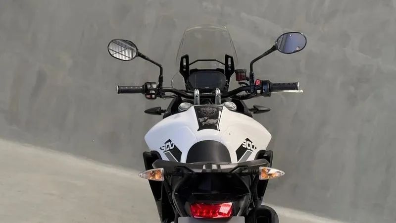 TRIUMPH TIGER 900 - Foto 3