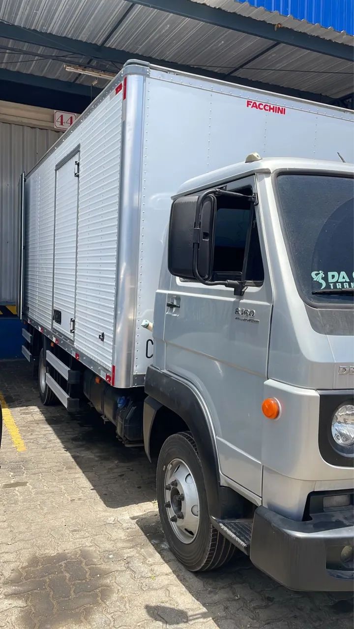 Vw 8160 delivery com baú seco  - Foto 2