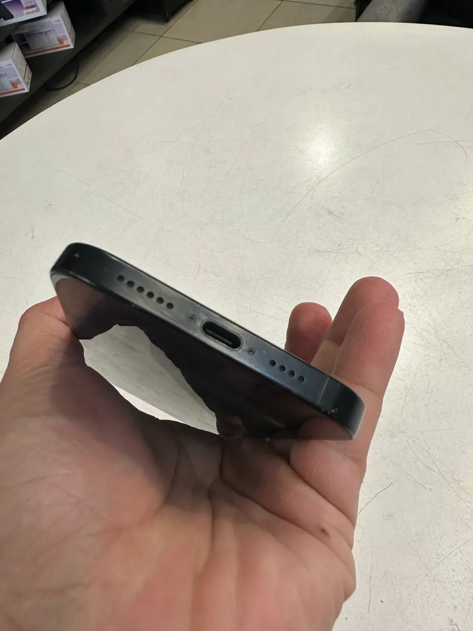 16 Pro Max Space Black / 256Gb (Trincado) - Foto 3