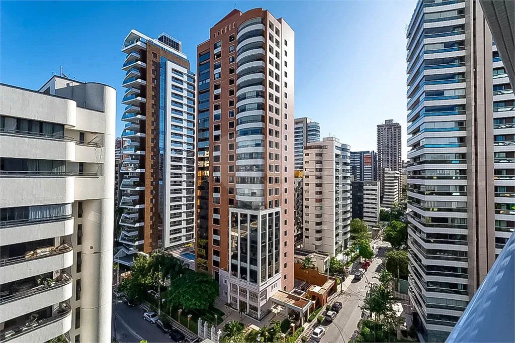 Apartamento com 4 quartos à venda em Meireles - CE
