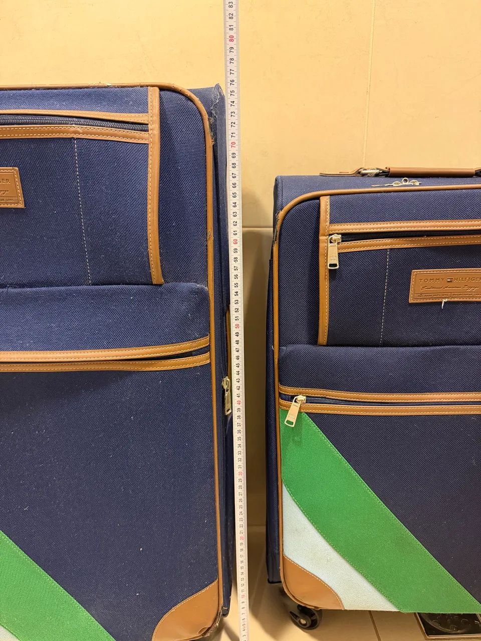 Conjunto de malas grande e média Tommy Hilfiger - Foto 4