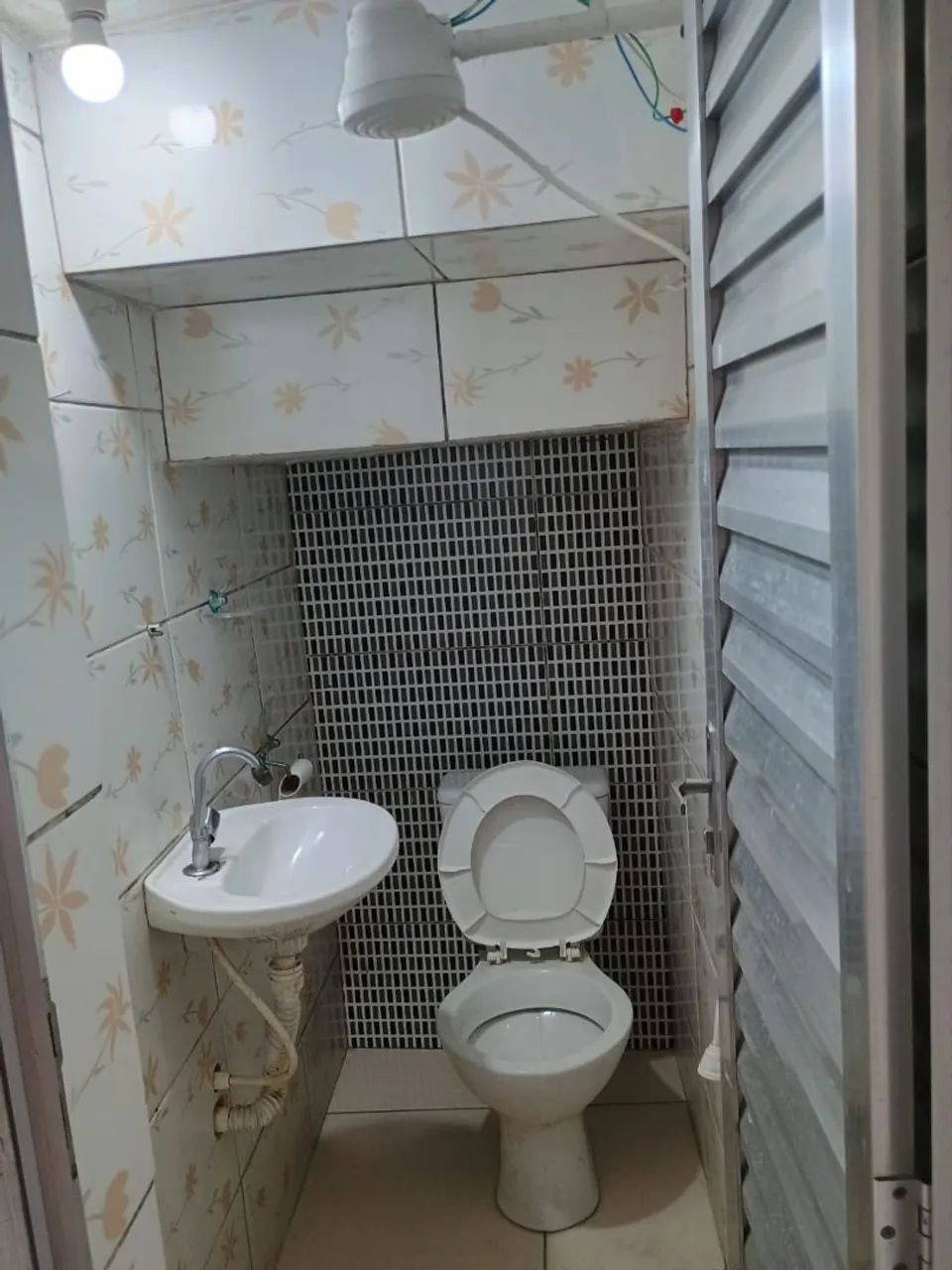 Casa 1 cômodo Ferraz/jardim castelo - Foto 4