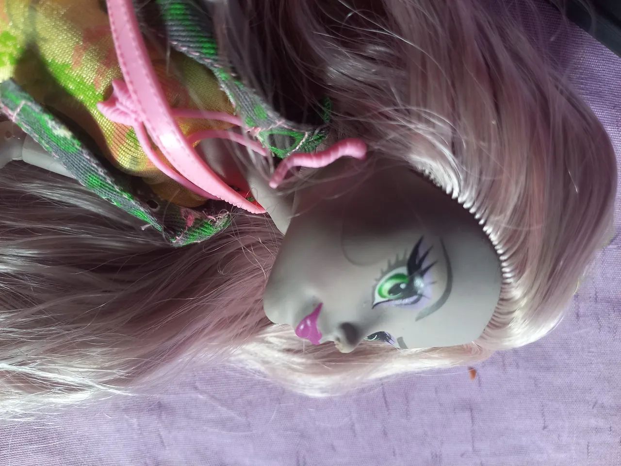 Vendo monster high Moanica usada - Foto 4