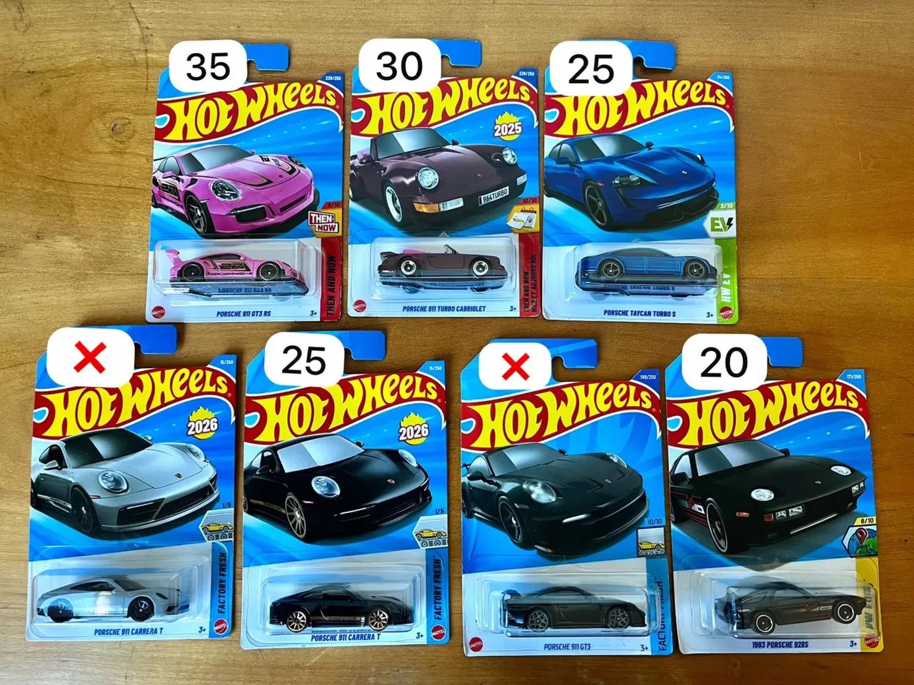 5 Porsches Hot Wheels mainline