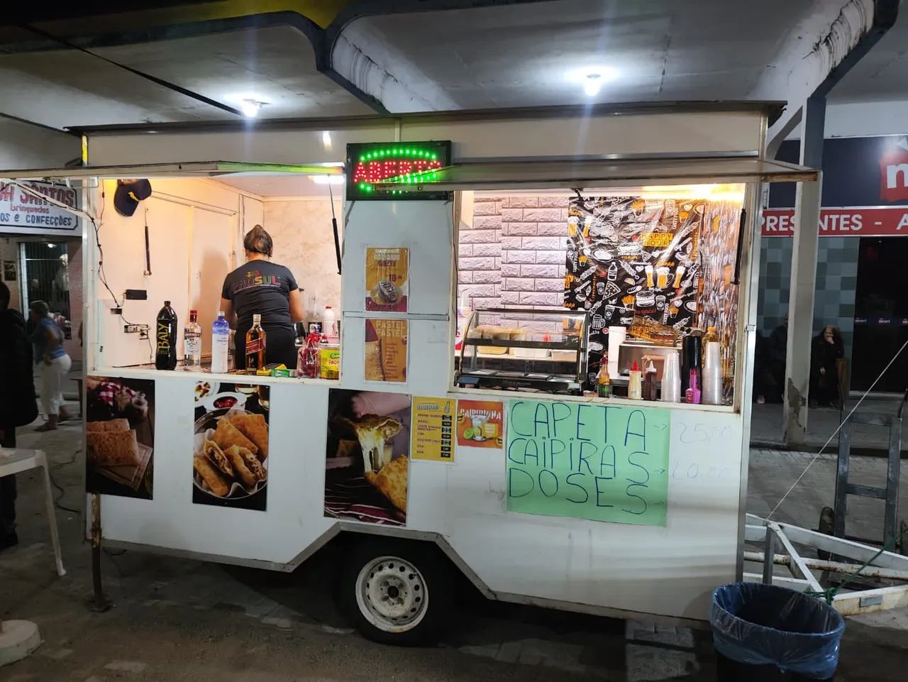Trailer de lanche usado 
