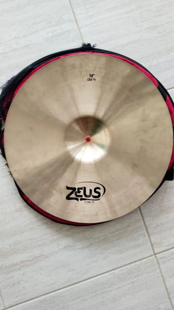 Prato Zeus Vintage 18 crash Ataque - Instrumentos musicais - Ilha