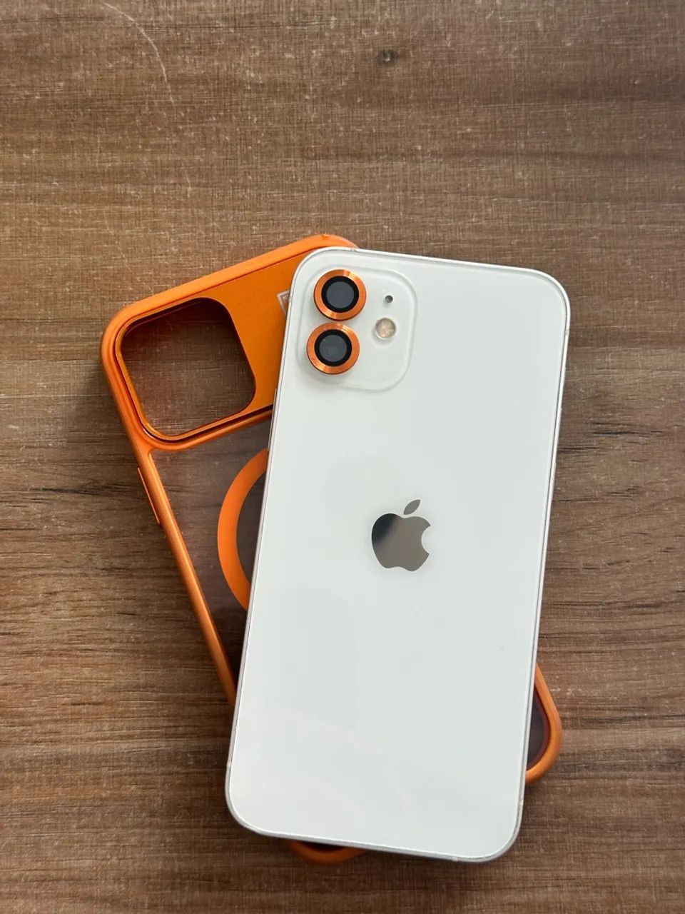 iPhone 12 novíssimo 
