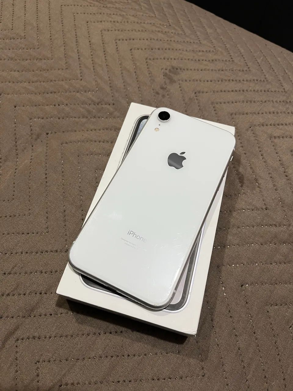 iPhone XR 