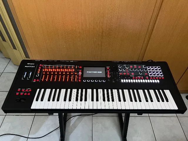 ROLAND FANTOM 6 EX
