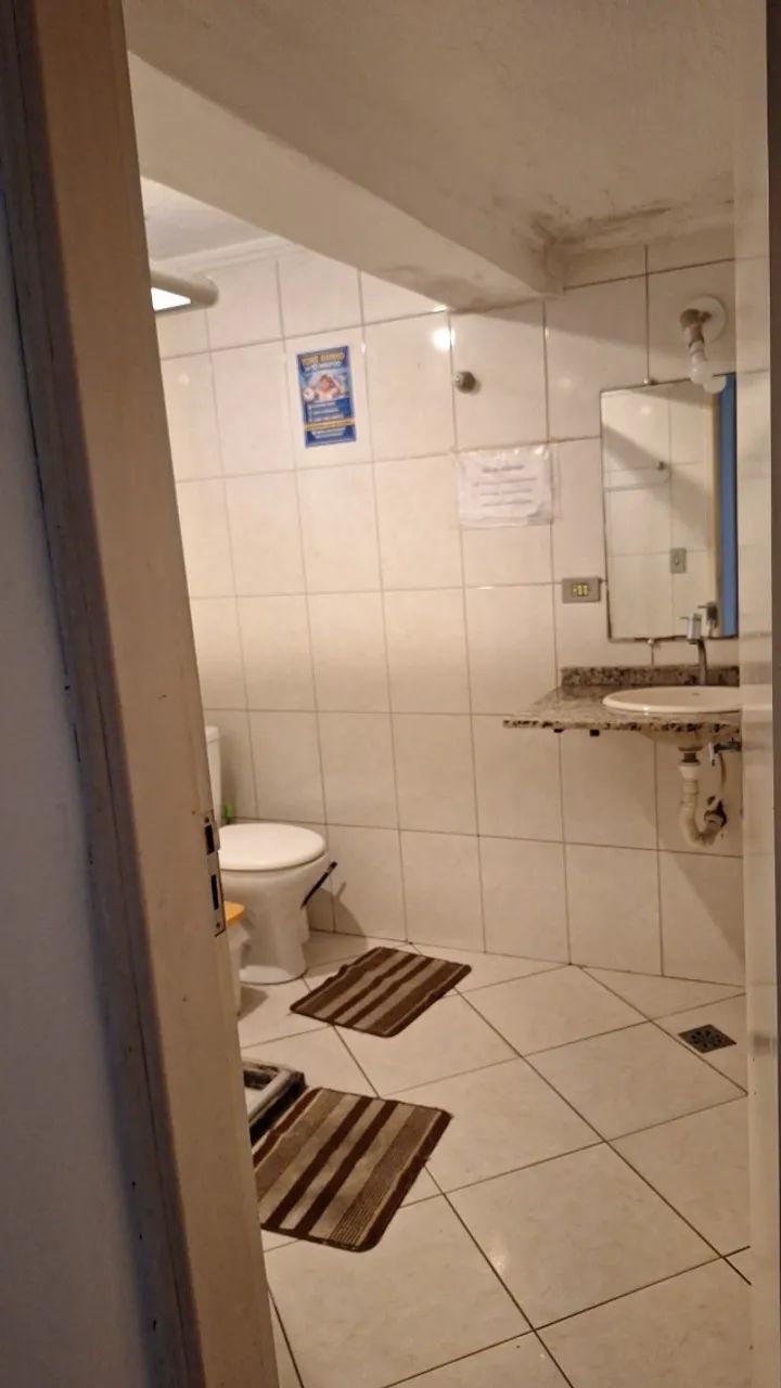 Quarto individual em casa com otima localizaçao - Foto 5