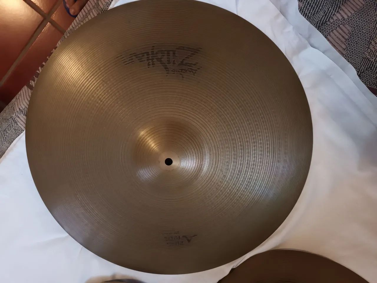 Pratos Zildjan Avedis  - Foto 3