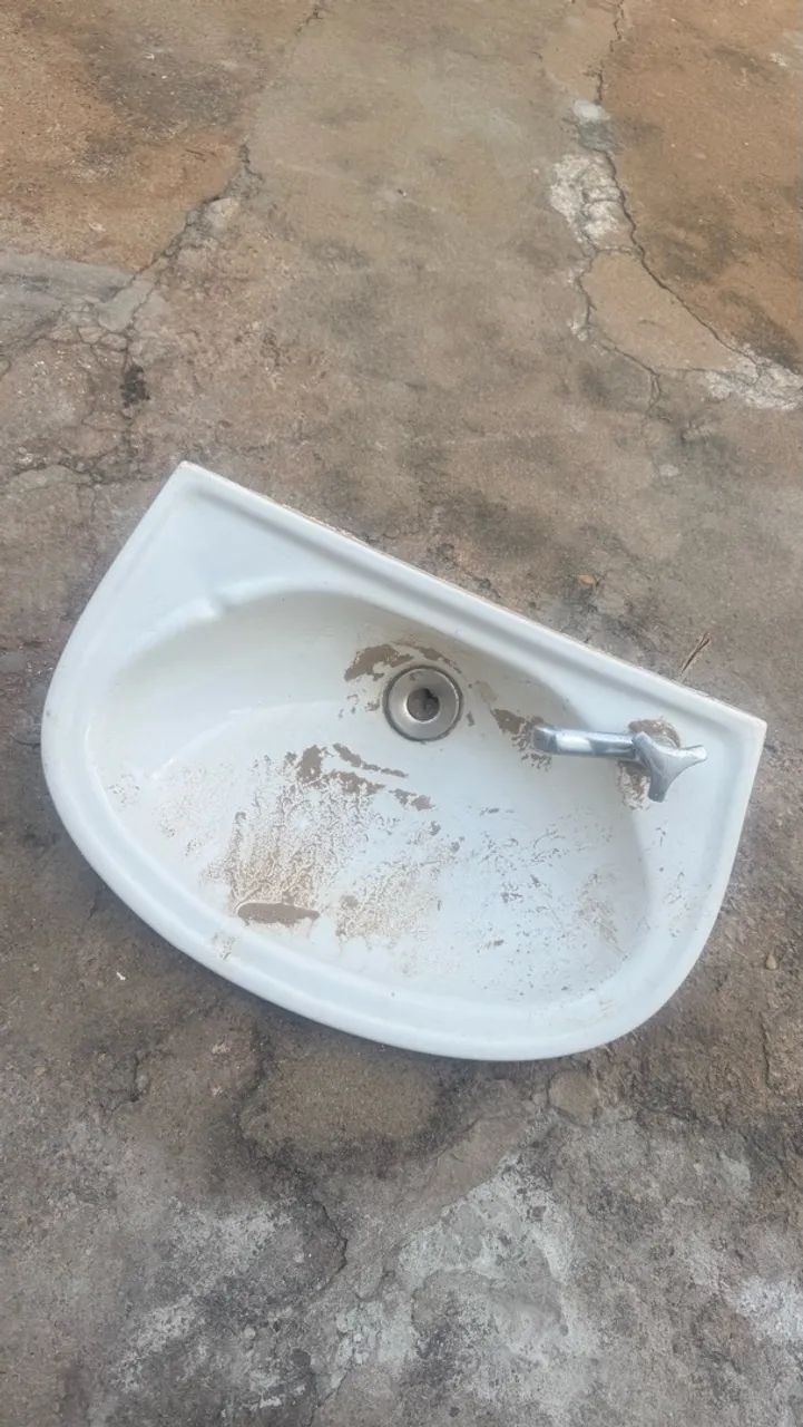 Vaso sanitário e pia - Foto 4