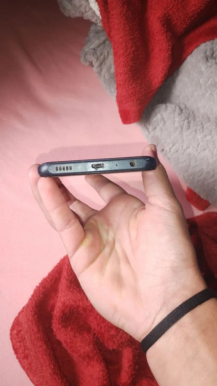 CELULAR BARATINHO a03 core por 300 mais da pra negociar valor