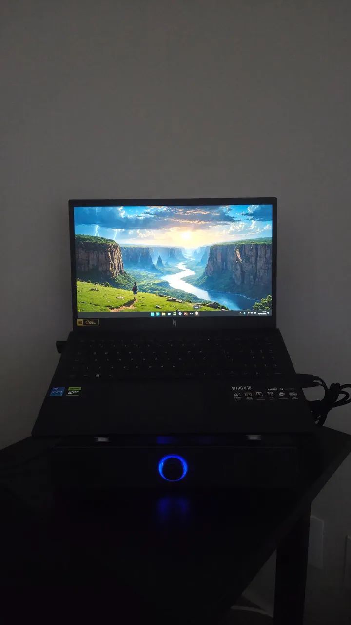 Nitro V15 (RTX 4060) + Suporte com 2 fans + Som 