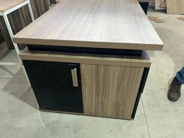 MESA PARA ESCRITORIO / ESTUDAR  - Foto 3